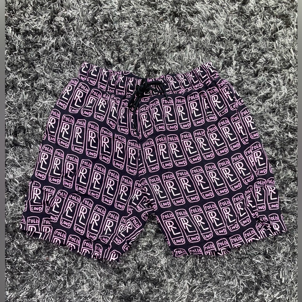 rolling loud shorts size medium very soft